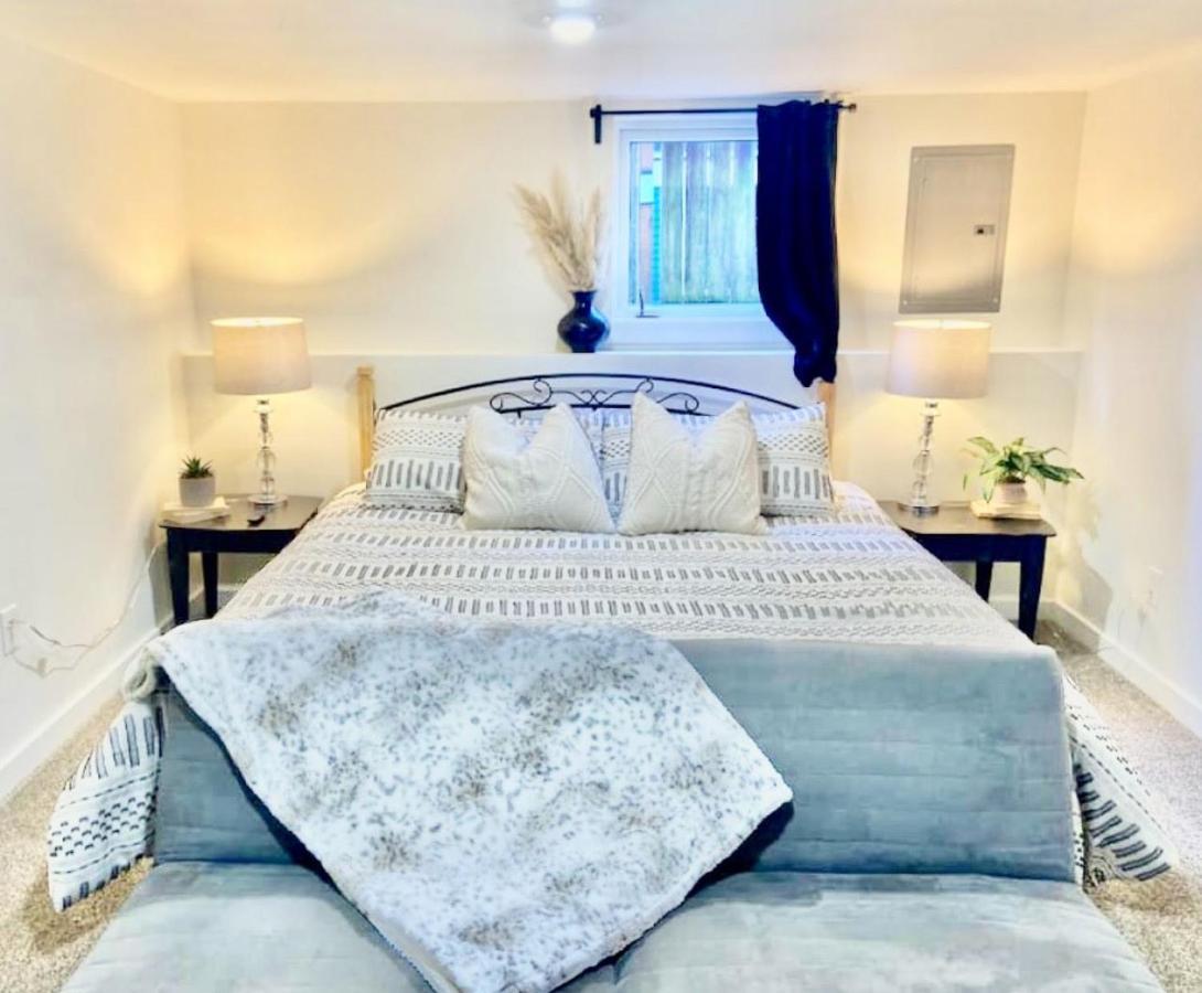 Boutique Apartment In Historic Downtown オールバニ エクステリア 写真
